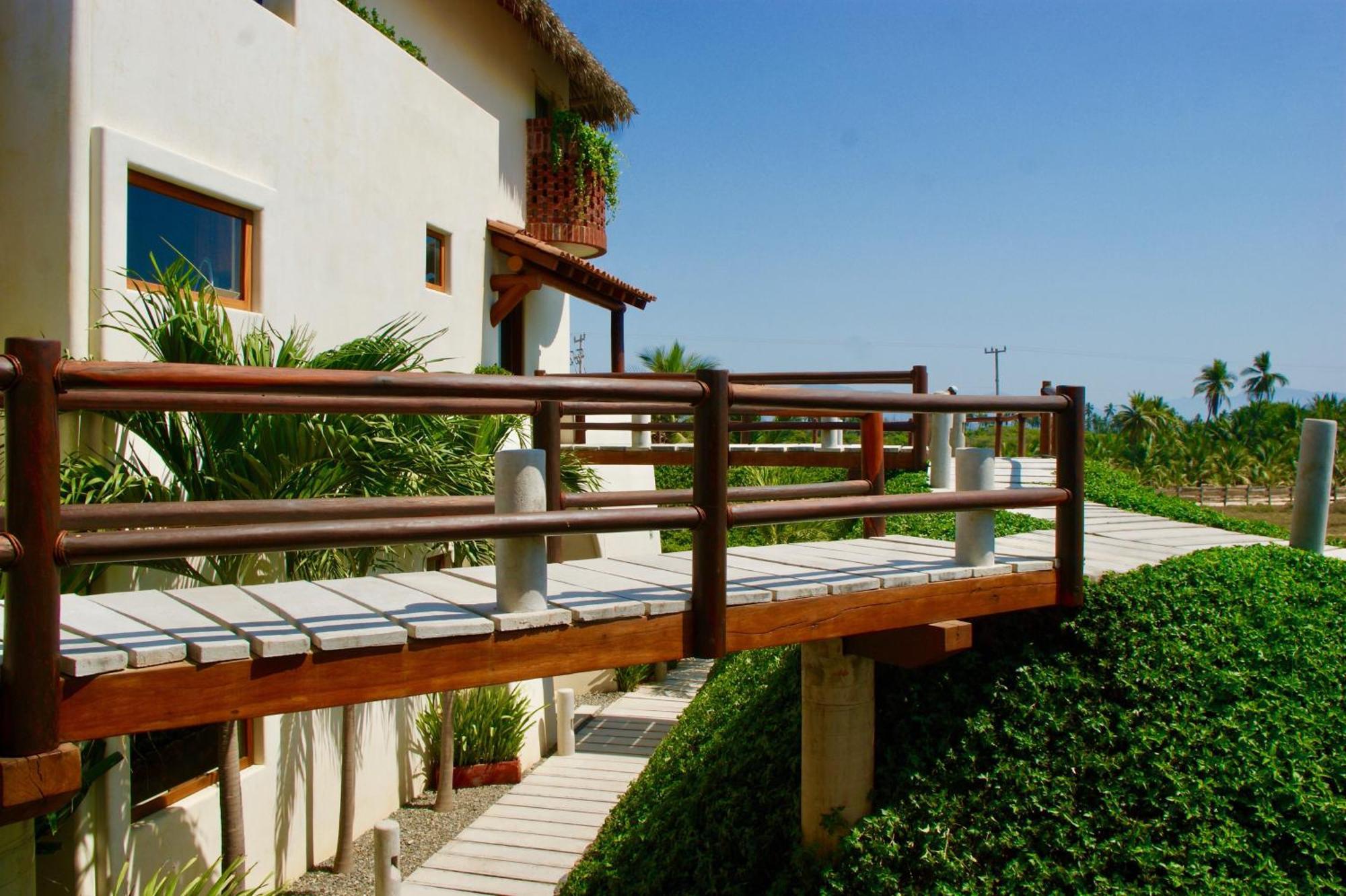 Residences At Las Palmas Zihuatanejo Bagian luar foto